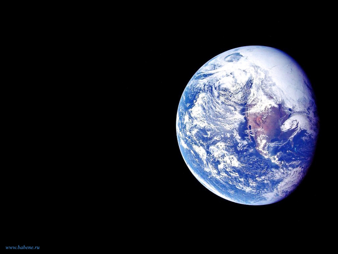 Фото юрия гагарина в космосе, 1024x768